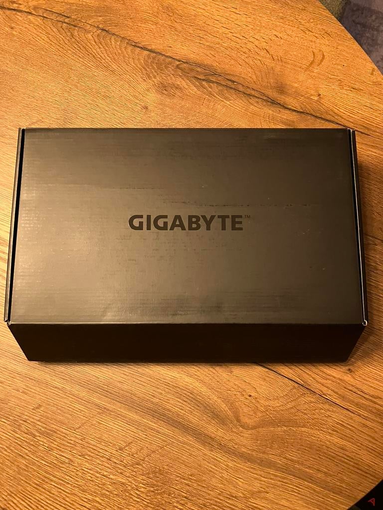 NVIDIA GeForce RTX 3090 Gigabyte Vision 24GB videokaart, GDDR6, PCI-Express 4, Ophalen of Verzenden, Zo goed als nieuw