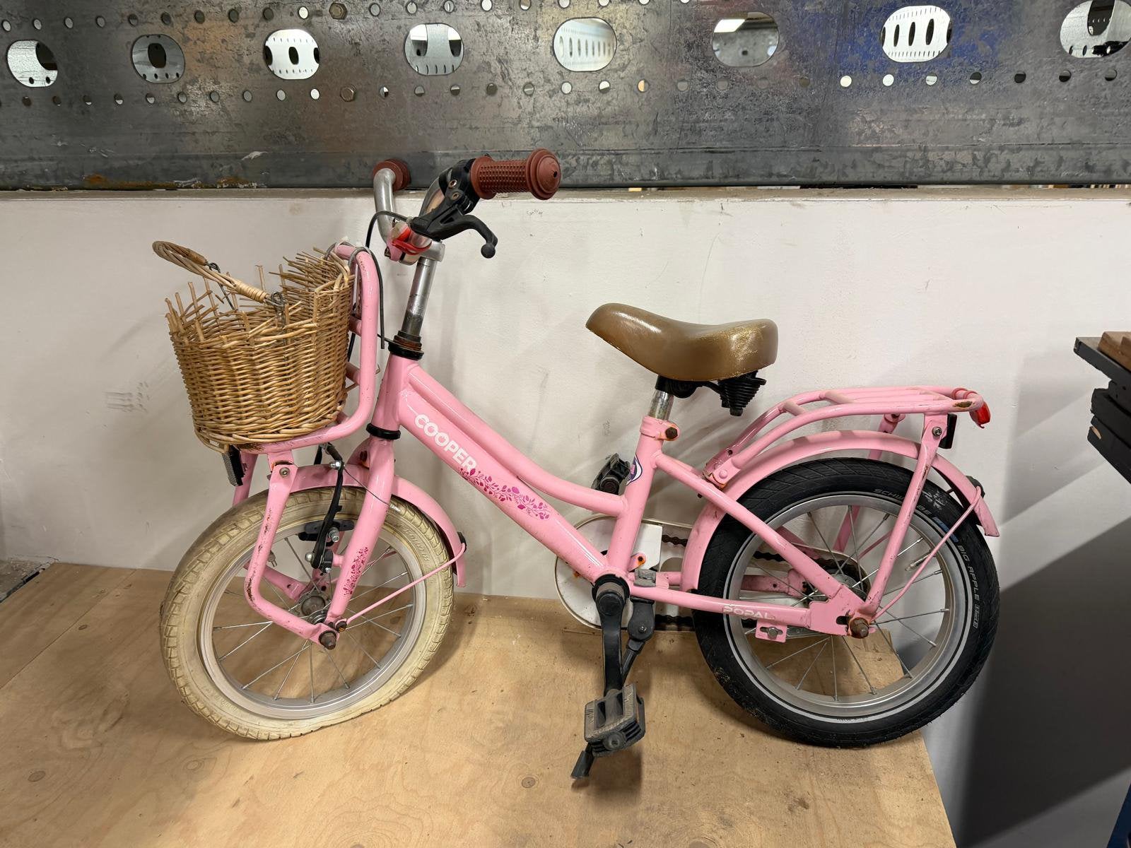 14 inch meisjesfietsje, Ophalen, Gebruikt, Terugtraprem, 14 inch of minder
