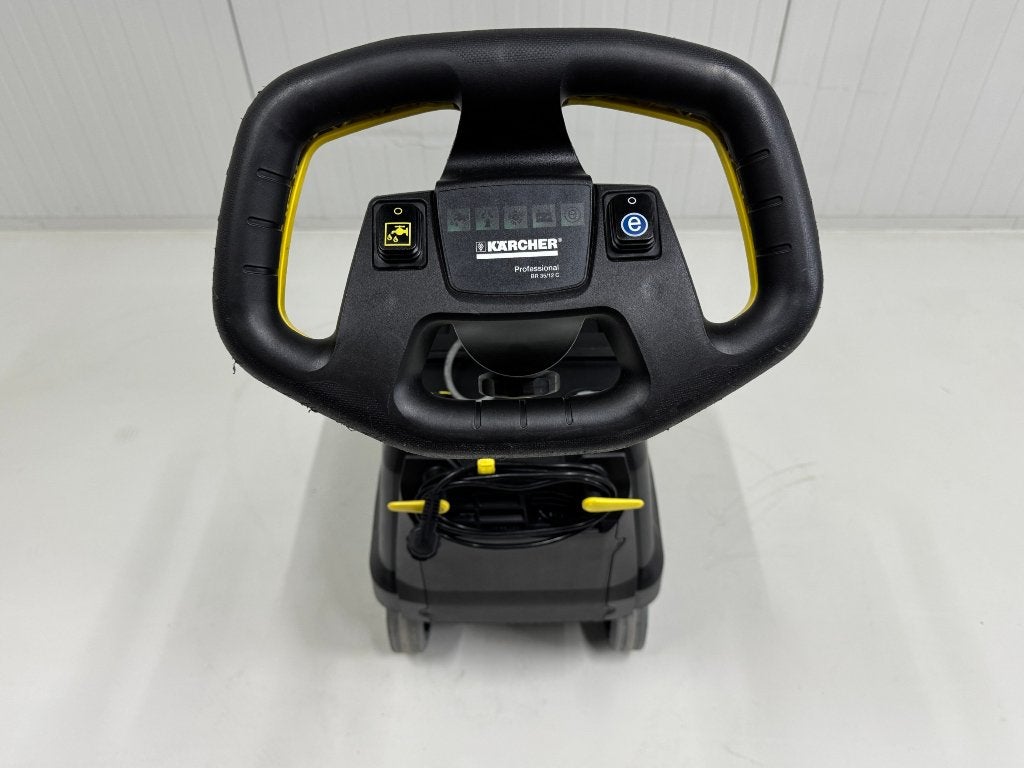 KARCHER SCHROB-/ZUIGMACHINE BR 35/12 C Bp Pack, Ophalen of Verzenden, Zo goed als nieuw, Schrobmachine