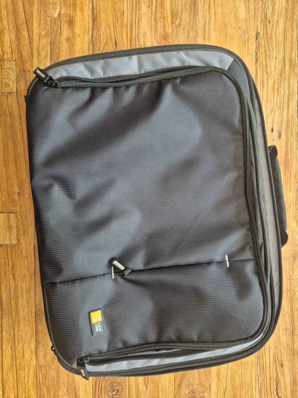 Mooie Case Logic laptoptas - 30x40 cm binnenmaat, Ophalen of Verzenden, 17 inch of meer, Case Logic, Gevoerd laptopvak