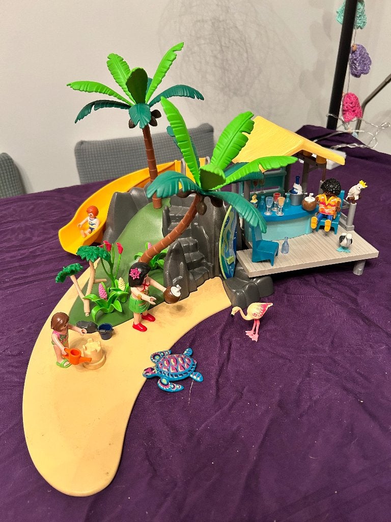 Playmobil 6979 Caribisch vakantie eiland, Ophalen of Verzenden, Zo goed als nieuw, Complete set