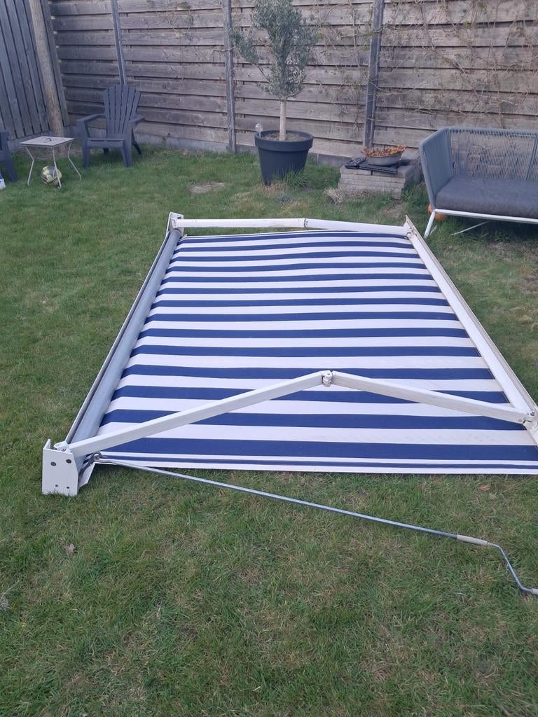 Zonnescherm 3m x 2m - Blauw/Wit gestreept, Tuin en Terras, Zonneschermen, Gebruikt, Knikarmscherm, 150 tot 300 cm, Ophalen