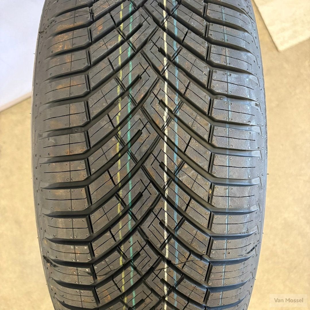 Continental AllSeasonContact 2 225/55/R18 102V, 18 inch, Gebruikt, -, -