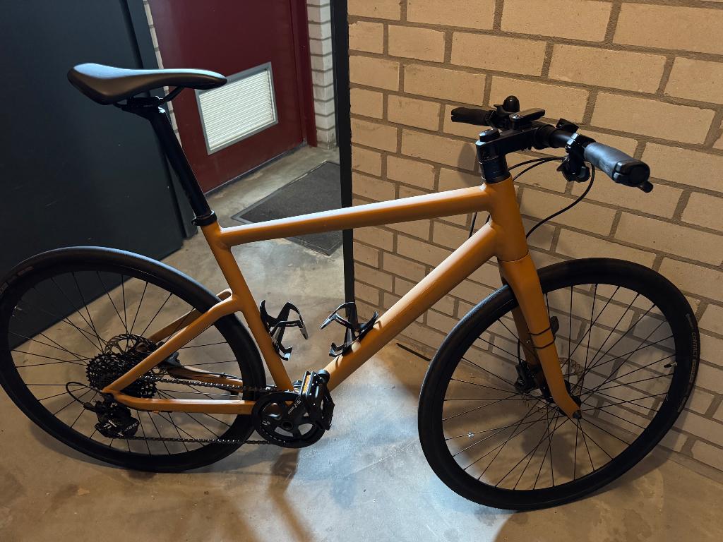 BMC Alpenchallenge Three, Fietsen en Brommers, Carbon, 10 tot 15 versnellingen, Heren, 57 tot 61 cm