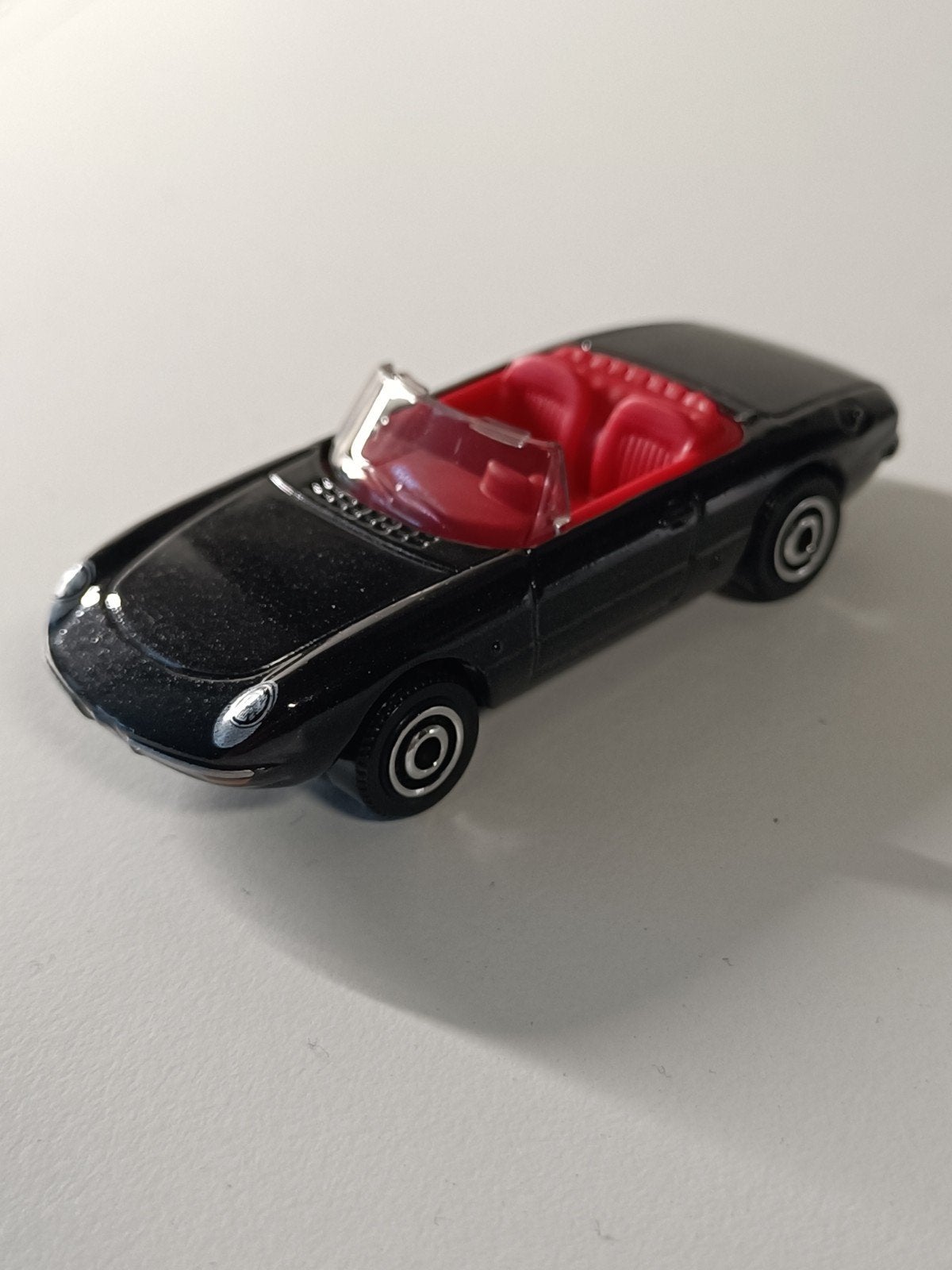 matchbox Alfa Romeo Duetto - Schaalmodel, Ophalen of Verzenden, Zo goed als nieuw