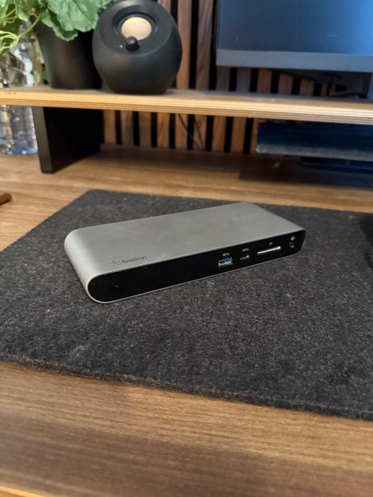 Belkin Thunderbolt 3 Dock Pro - Docking Station, Computers en Software, Dockingstations, Ophalen of Verzenden, Zo goed als nieuw