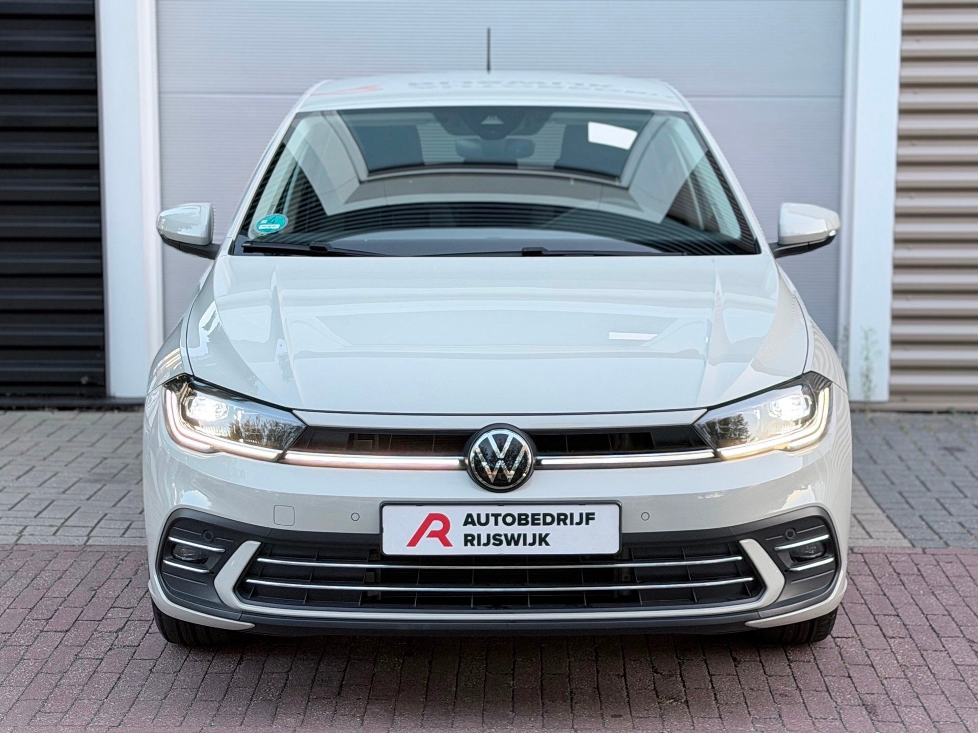 Foto 7 van Volkswagen Polo 1.0 TSI Style IQ.Light/Camera/AppleCar