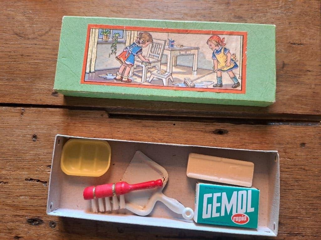 Gemol schoonmaakset vintage, Ophalen