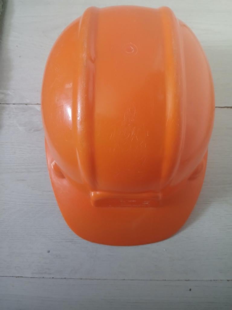 Oranje bouwhelm - Veiligheid voorop!, Ophalen of Verzenden, Gebruikt, Overige typen