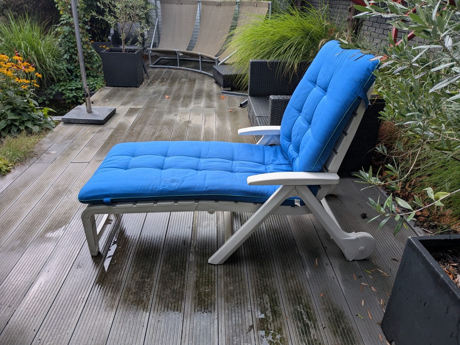 Ligbed met kussen, Tuin en Terras, Ophalen, Gebruikt, Kunststof