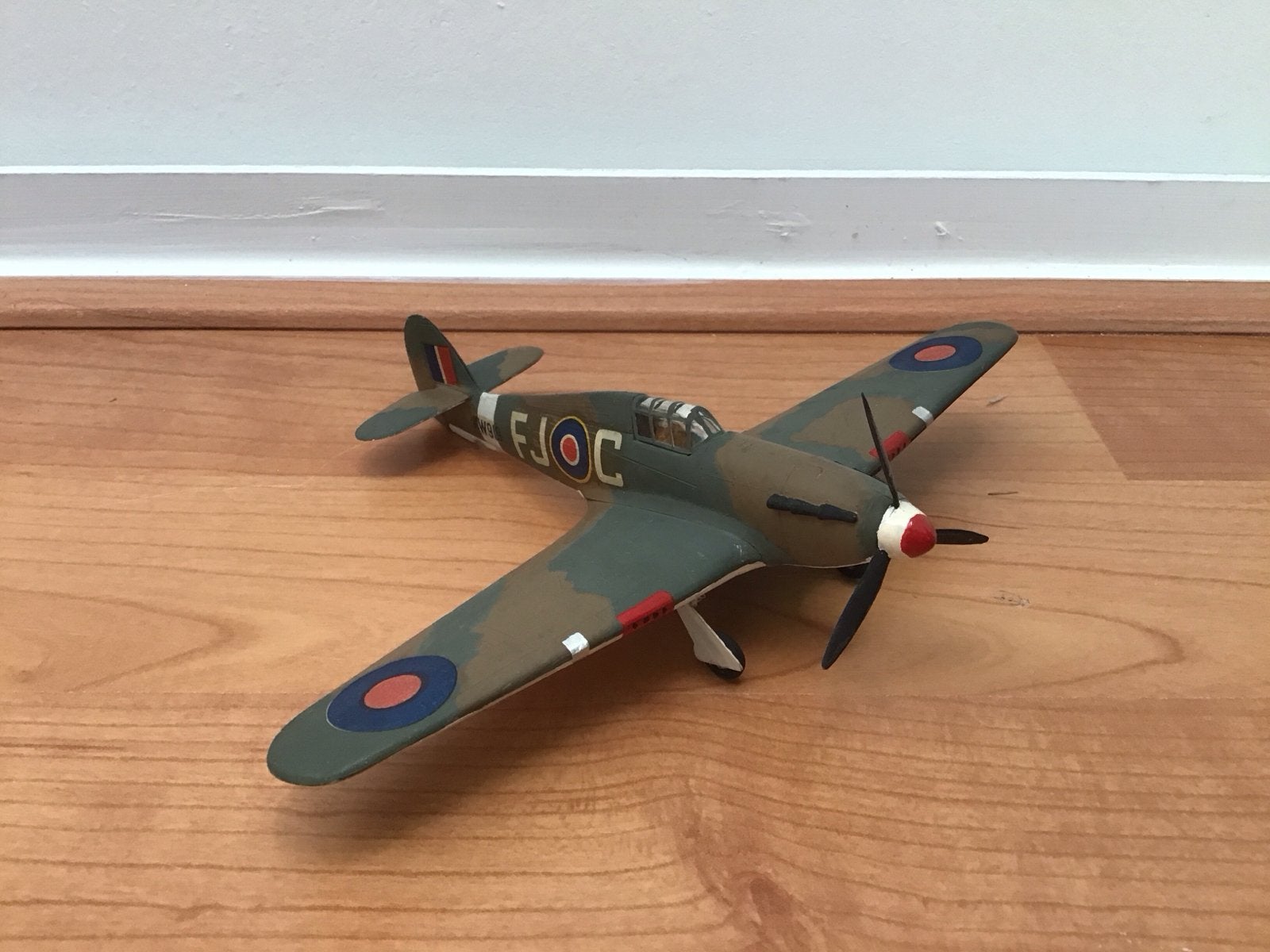 Vintage Hawker Typhoon modelvliegtuig, Overige merken, 1:72 tot 1:144, Gebruikt, Ophalen of Verzenden