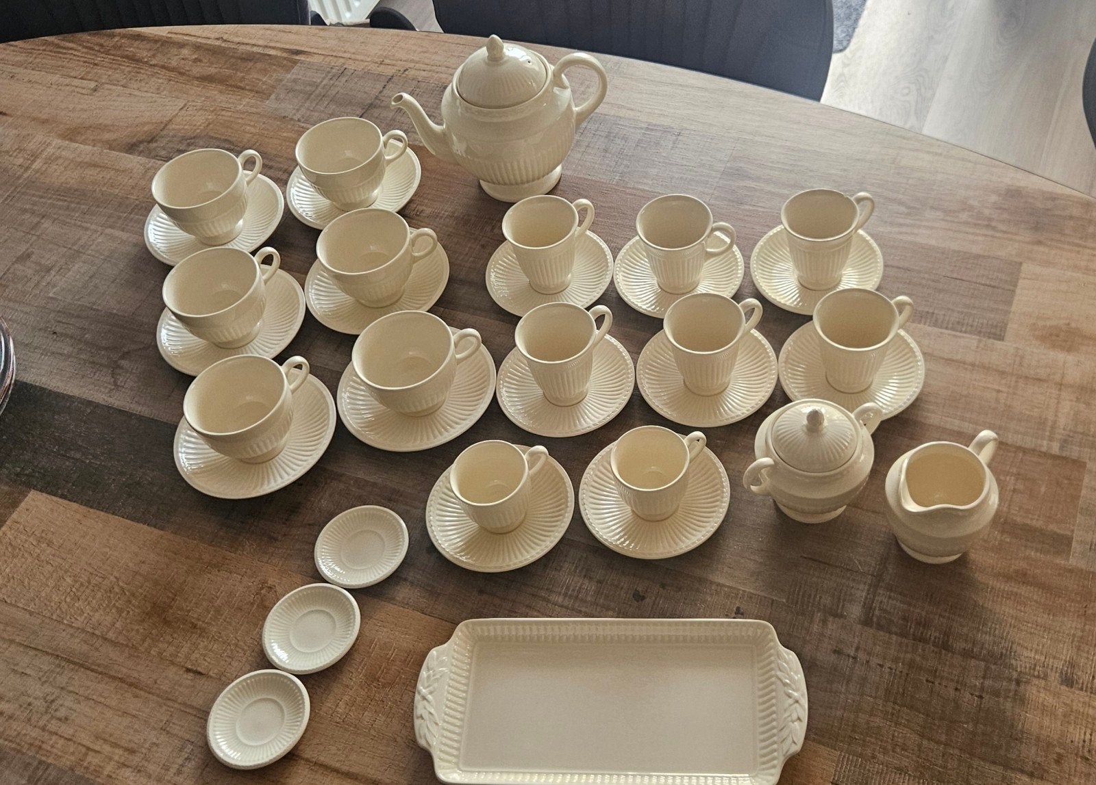 Wedgwood koffie thee servies met melkan en suikerpot., Ophalen, Zo goed als nieuw, Wedgwood, Compleet servies