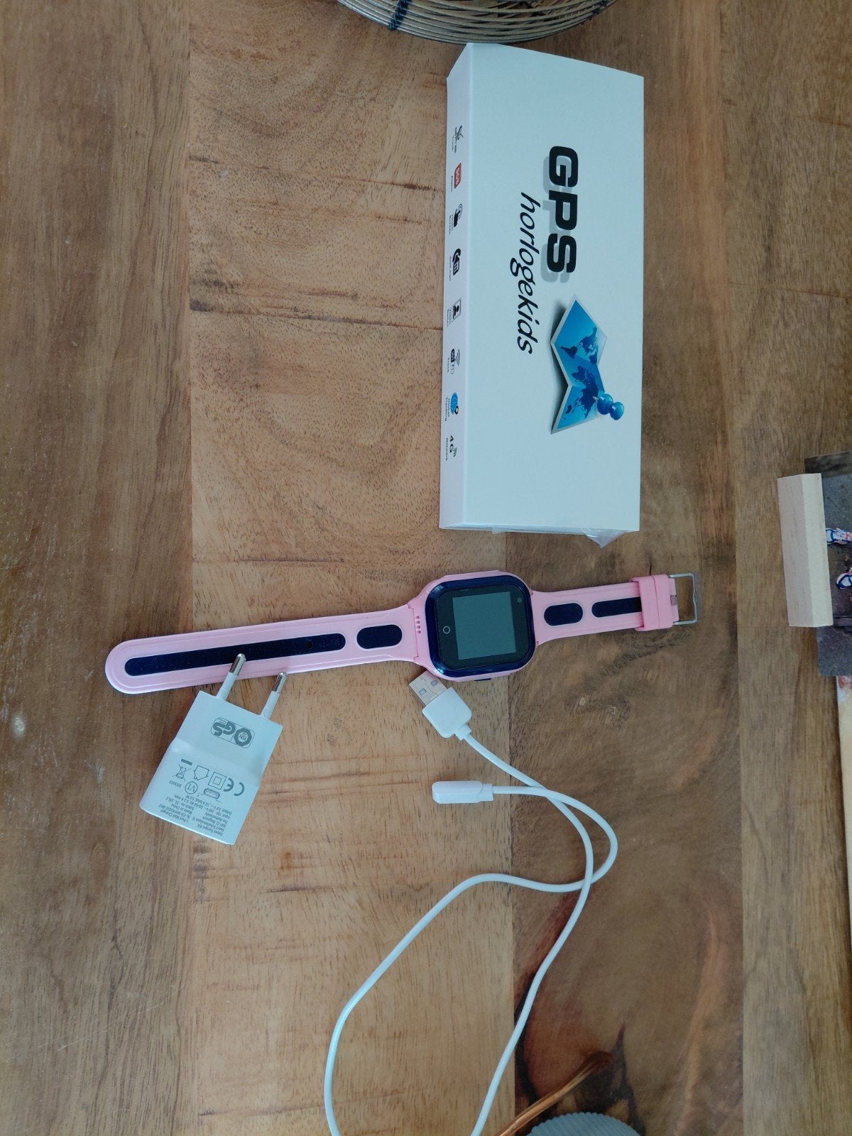 GPS Horloge Kids - Roze/Blauw Smartwatch voor Kinderen, Ophalen, Zo goed als nieuw, Roze, Jongen of Meisje