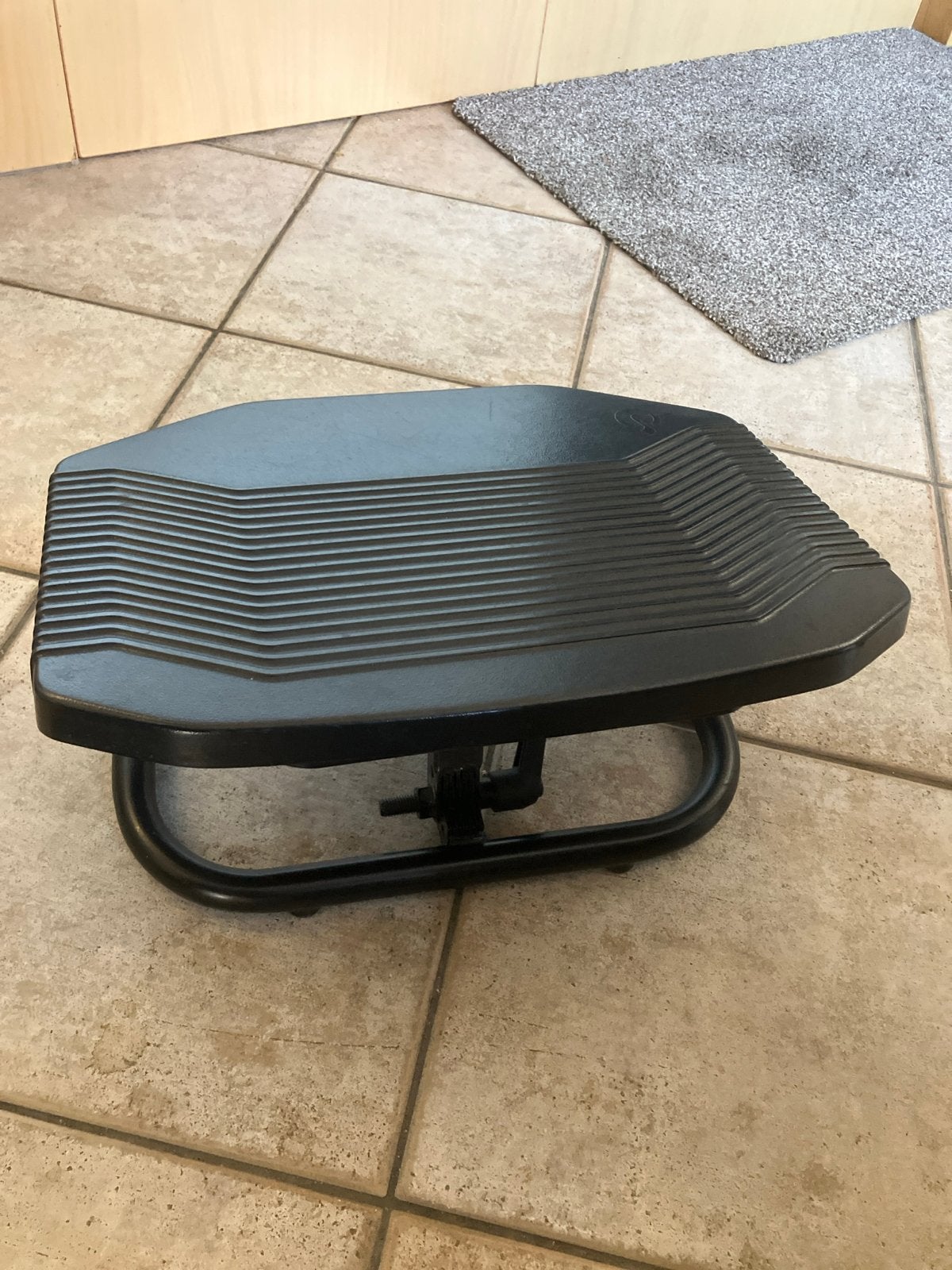 Ergonomische voetensteun - Zwart, verstelbaar, Ophalen of Verzenden, Zo goed als nieuw, Overige vormen, Minder dan 50 cm