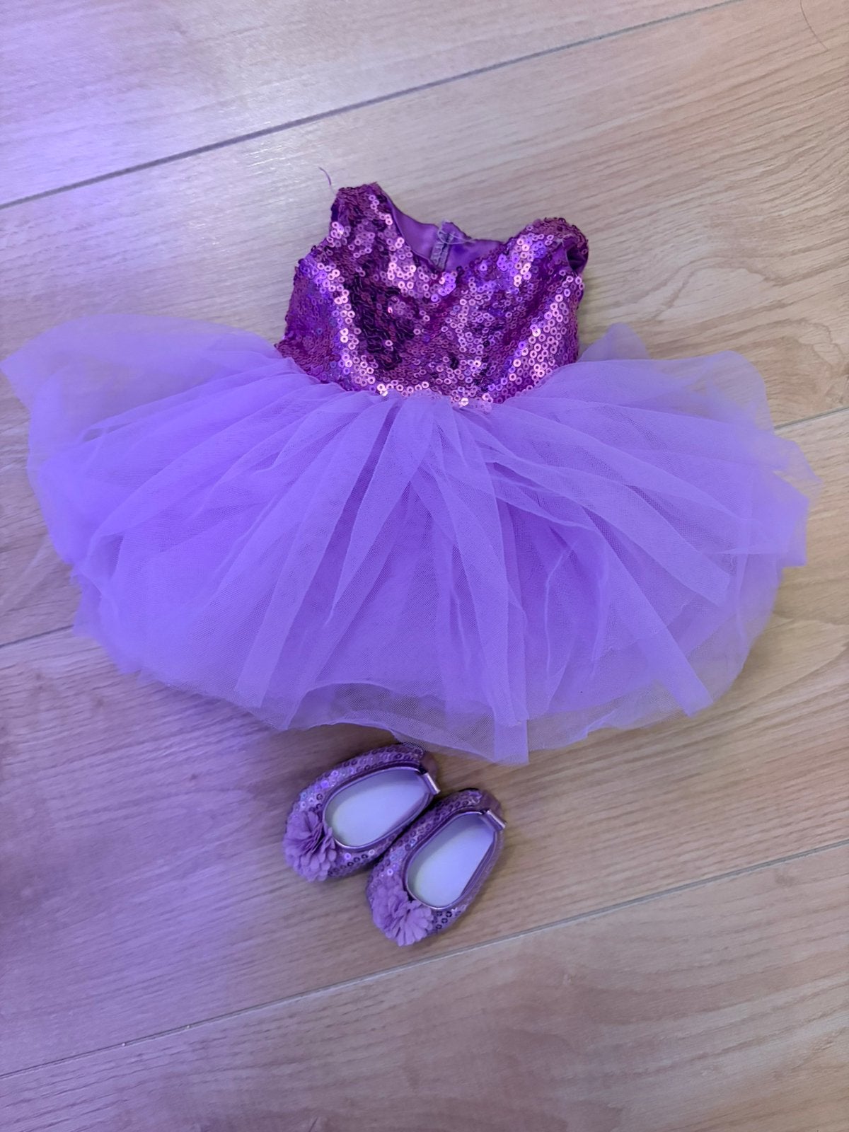 Baby born schaats- en glitter jurkjes, Kinderen en Baby's, Speelgoed | Poppen, Ophalen, Zo goed als nieuw, Babypop