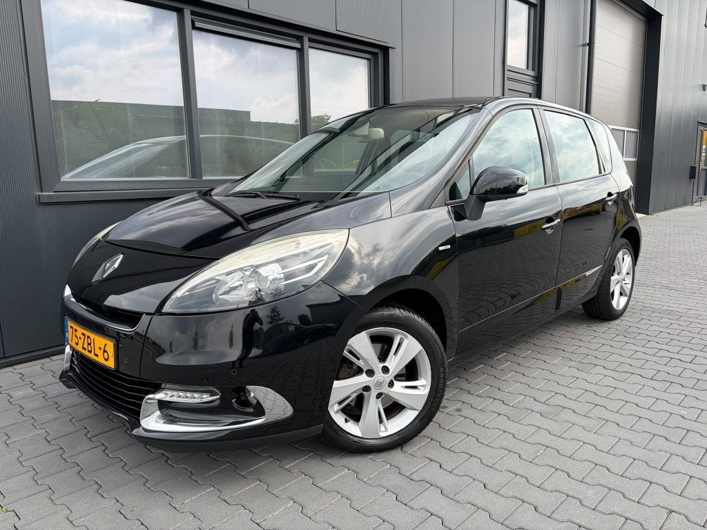 Renault Scénic 1.2 TCe Bose | 1e Eigenaar | 109.680 KM, Auto's, Voorwielaandrijving, 4 cilinders, Zwart, Origineel Nederlands