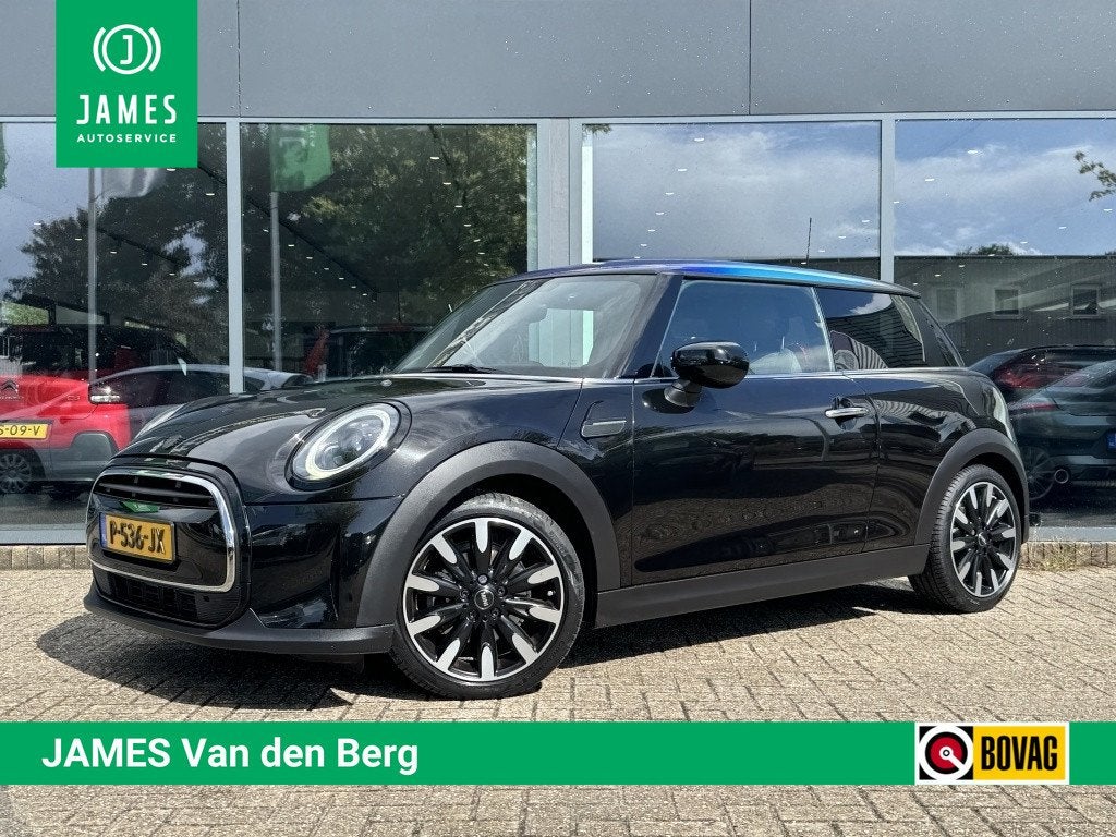 MINI 3-deurs 1.5 Cooper Classic | DEALER ONDERHOUDEN | UNIEK, Automaat, 136 pk, Gebruikt, Euro 6