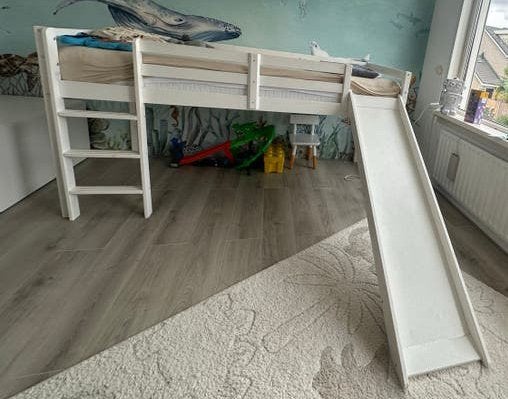 Halfhoogslaper met glijbaan - Wit grenen incl blauwe tent, Huis en Inrichting, Slaapkamer | Stapelbedden en Hoogslapers, Ophalen