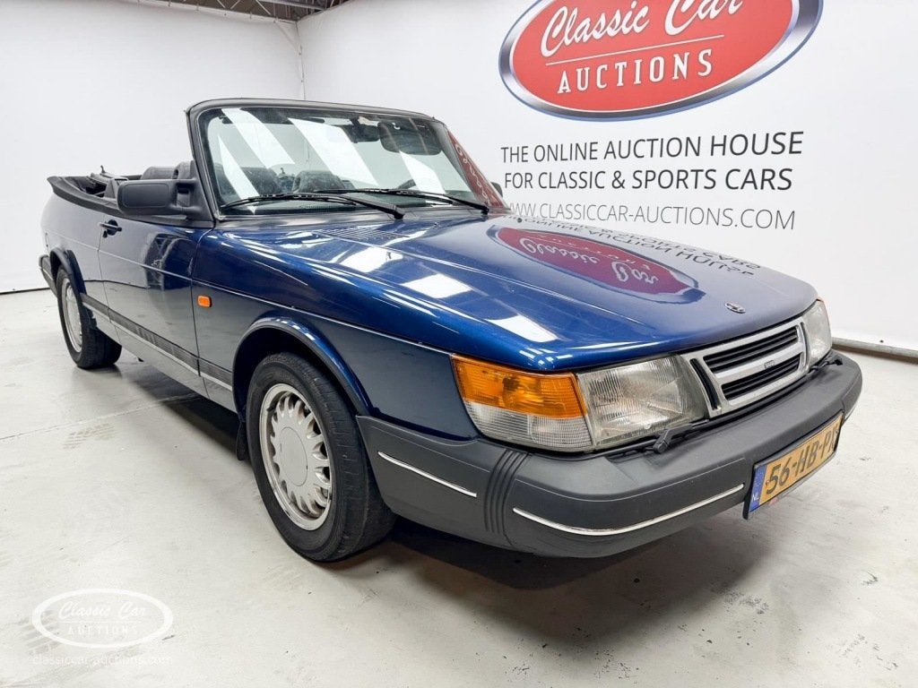 Saab 900 LPT Convertible - ONLINE AUCTION, Auto's, Voorwielaandrijving, 145 pk, Cabriolet, Blauw
