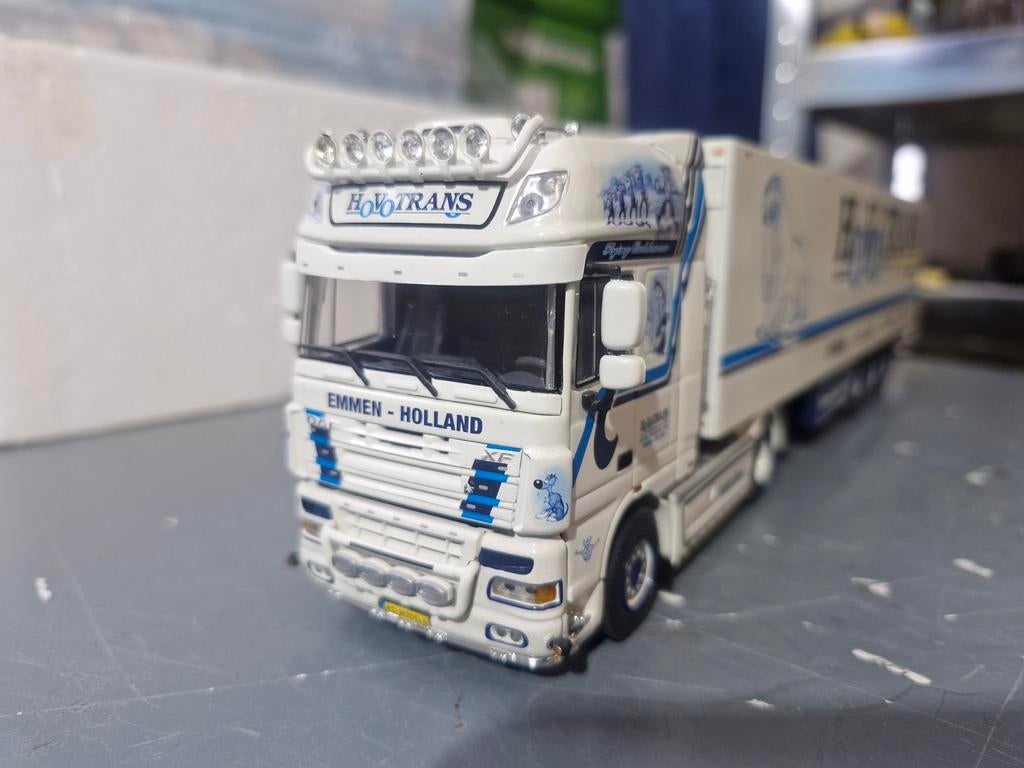Daf XF met koeltrailer wsi HOVOTRANS, Hobby en Vrije tijd, Modelauto's | 1:50, Ophalen of Verzenden, Zo goed als nieuw, Bus of Vrachtwagen