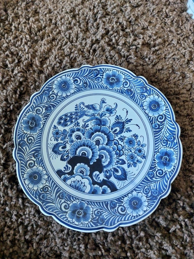 Delfts Blauw Handgeschilderd Sierbord met Pauw en Bloemen, Ophalen of Verzenden