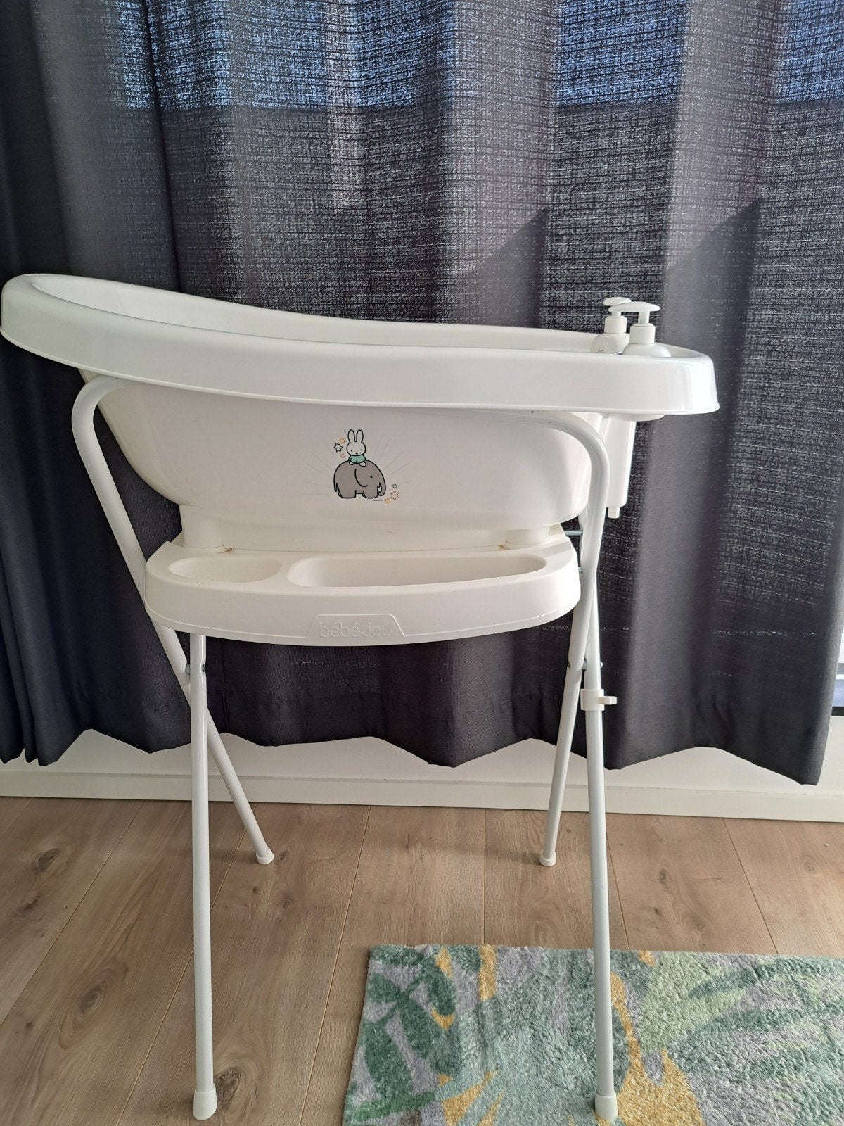 Babybadje met standaard, Ophalen, Zo goed als nieuw, Badje, Bébé-jou