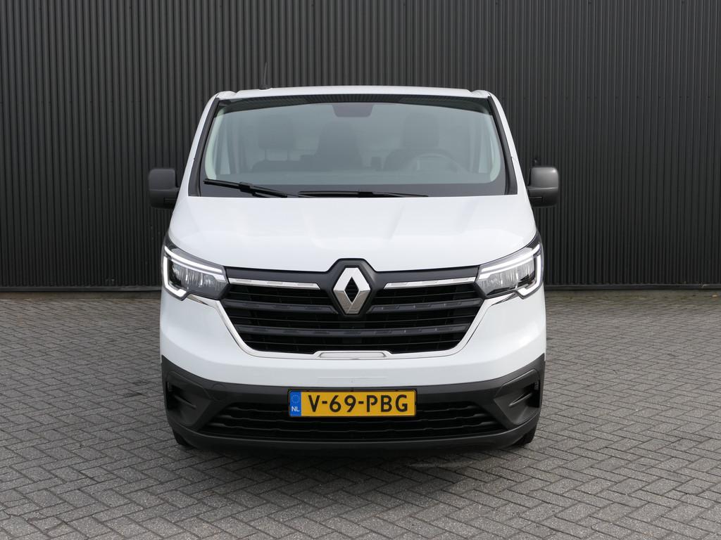 Renault Trafic 2.0 dCi 110 T30 L2H1 Comfort - Betimmering +, Voorwielaandrijving, Stof, Gebruikt, 4 cilinders