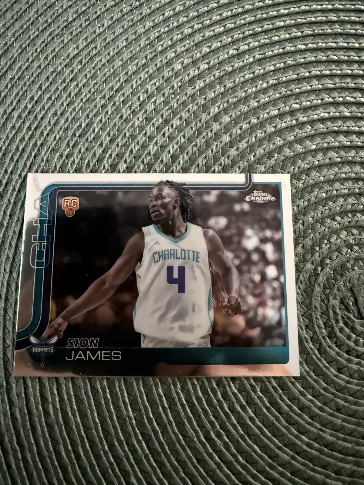 Sion James Topps Chrome RC Basketbalkaart Charlotte Hornets, Ophalen of Verzenden, Zo goed als nieuw, Overige sporten, Spelerskaart