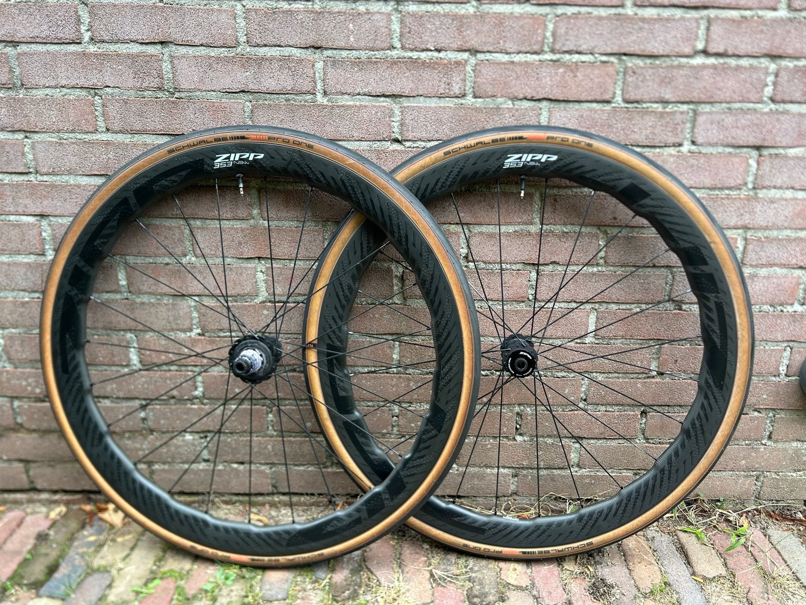Zipp 353 NSW Carbon Wielset met Schwalbe Pro One TLE Banden, Wiel, Ophalen of Verzenden, Zo goed als nieuw, Racefiets