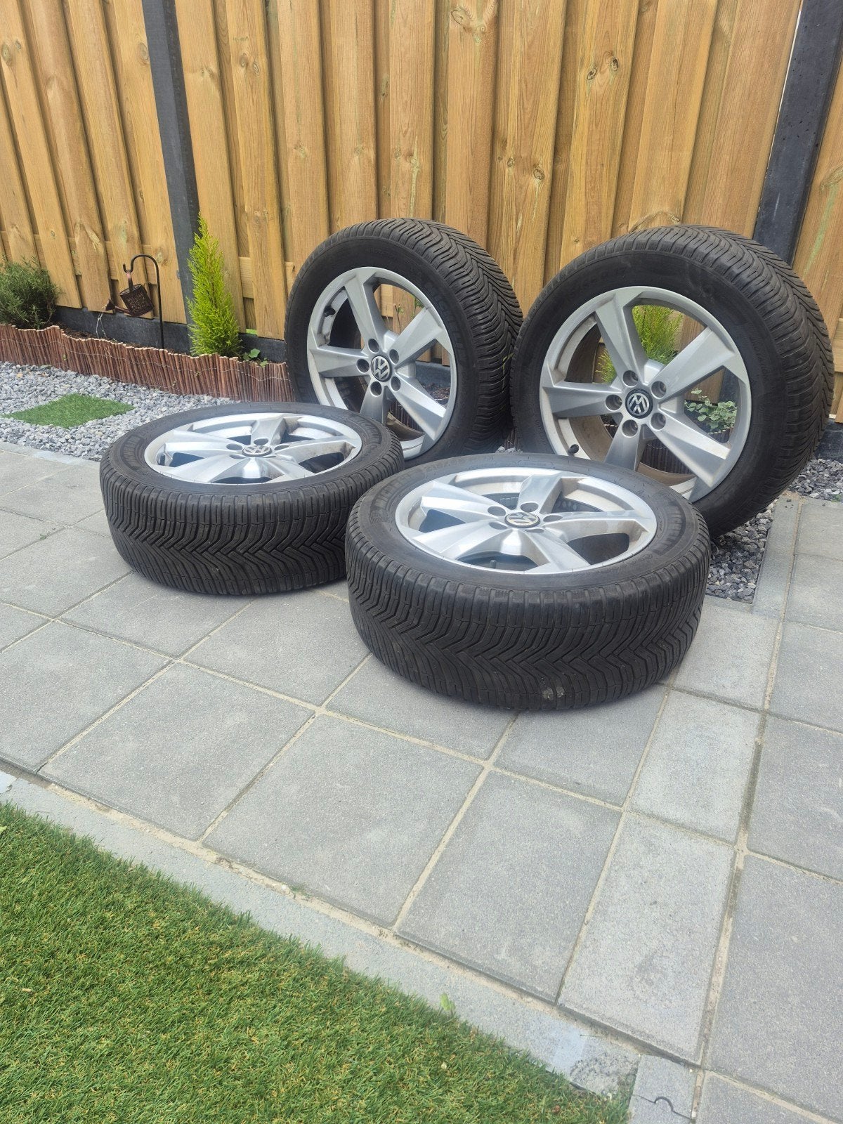 17"Volkswagen velgen met banden Michelin, Auto diversen, Ophalen