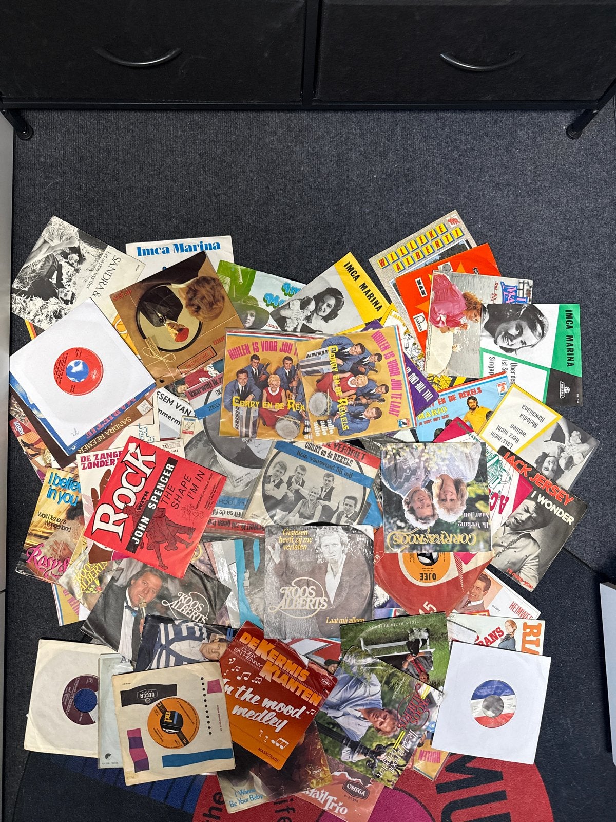 100 Grote collectie 7 inch vinyl singles - Diverse artiesten, Cd's en Dvd's, Vinyl Singles, Gebruikt, 7 inch, Overige typen, Nederlandstalig