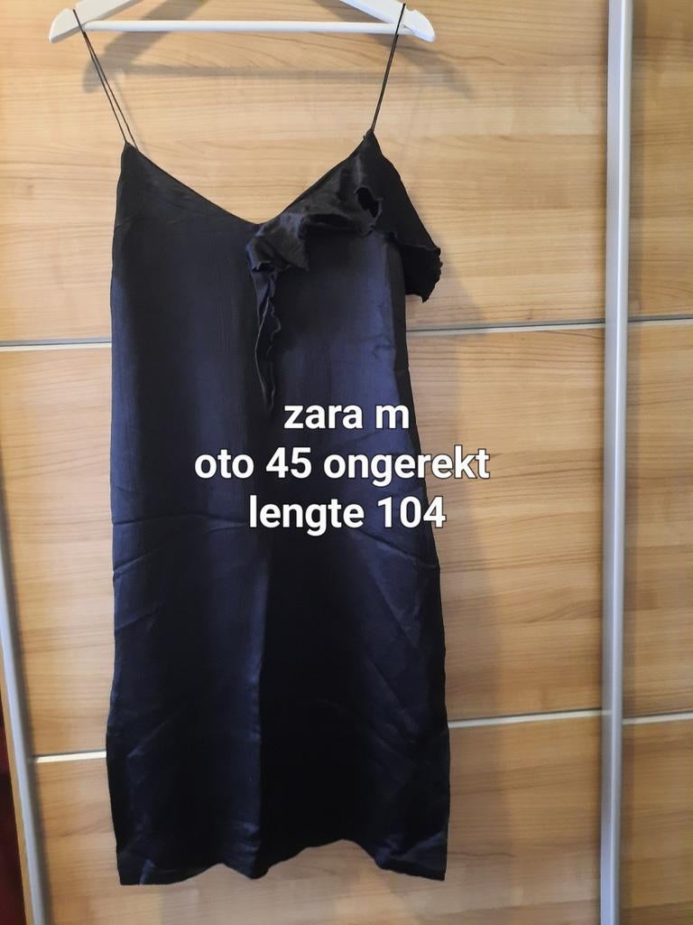 Zara jurkje zwart maat m trafaluc collection, Kleding | Dames, Jurken, Maat 38/40 (M), Ophalen of Verzenden, Zo goed als nieuw