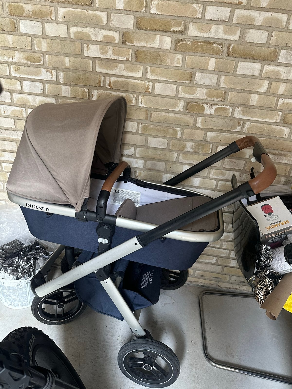 Dubatti kinderwagen - Zo goed als nieuw, Kinderen en Baby's, Kinderwagens en Combinaties, Overige merken, Ophalen of Verzenden