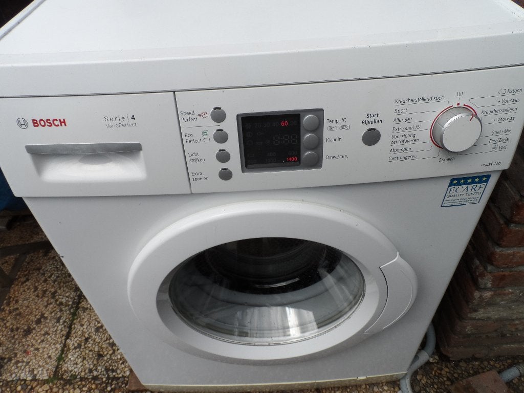 Bosch varioperfect serie 4, Ophalen, 1200 tot 1600 toeren, Gebruikt, 8 tot 10 kg