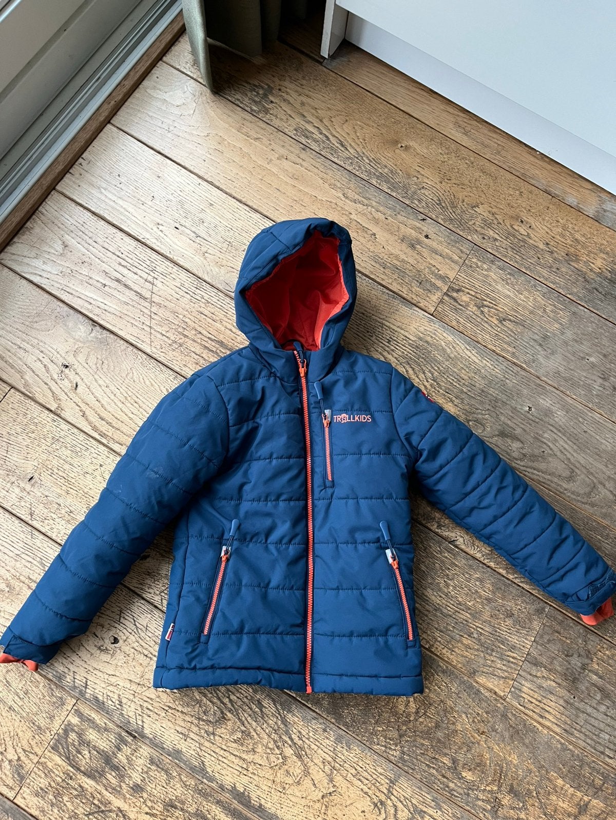 Trollkids winter ski jas maat 128, Ophalen, Zo goed als nieuw, Overige maten, Jack