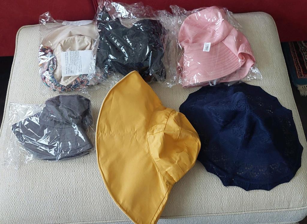 7 verschillende modellen zonnehoeden nieuw in de verpakking, Kleding | Dames, Hoeden en Petten, Ophalen of Verzenden, Nieuw, One size fits all
