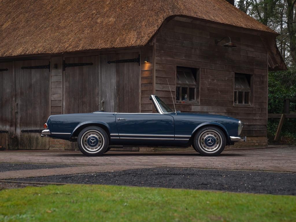 Mercedes-Benz 200-serie 250 SL | Hardtop (bj 1968), Auto's, Oldtimers, Automaat, Bedrijf, 2 stoelen, Blauw
