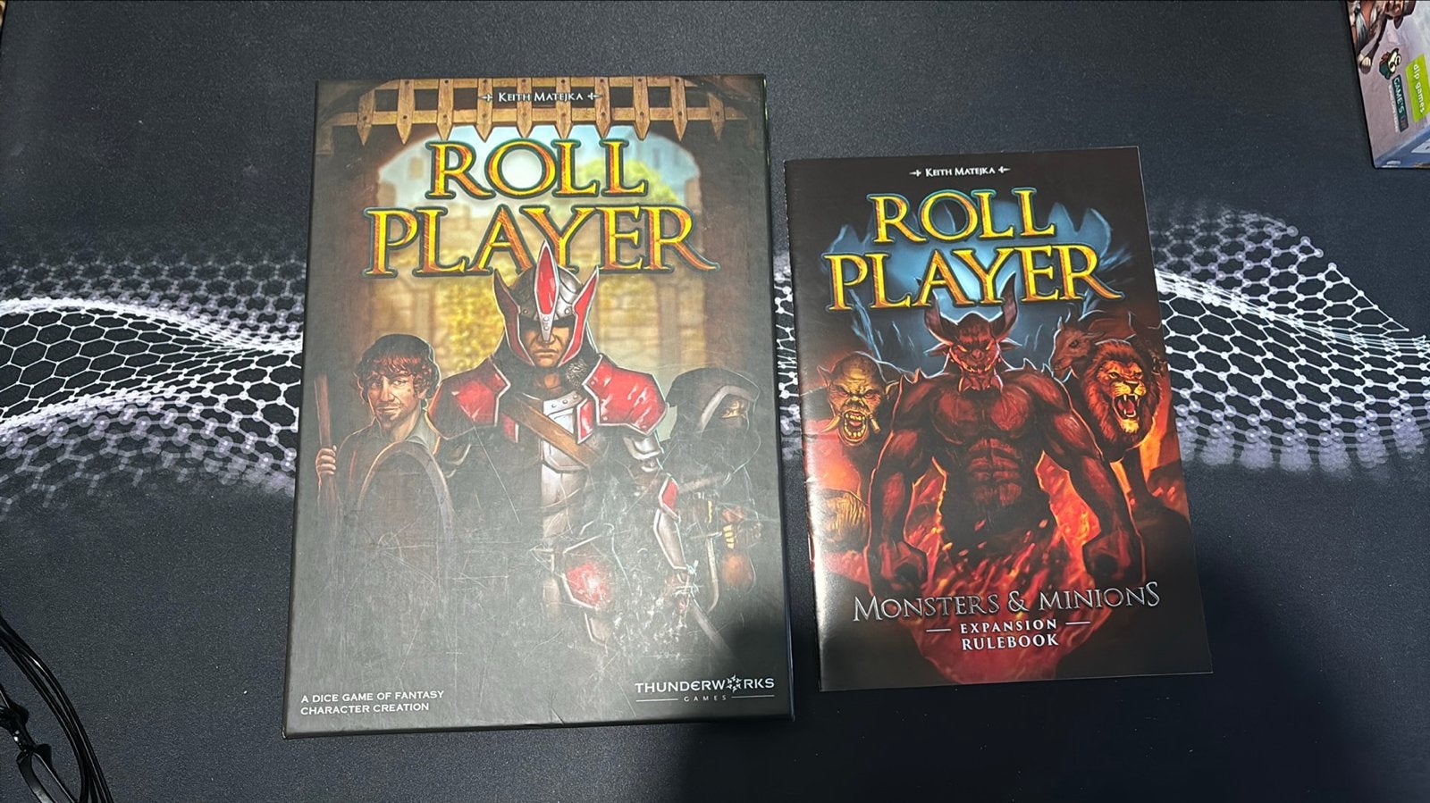 Roll Player & Monsters & Minions Uitbreiding, Een of twee spelers, Ophalen of Verzenden, Zo goed als nieuw