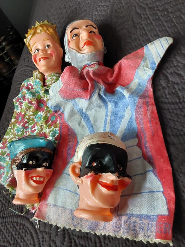 4 unieke poppenkastpoppen van hard plastic, Ophalen of Verzenden, Gebruikt, Overige typen
