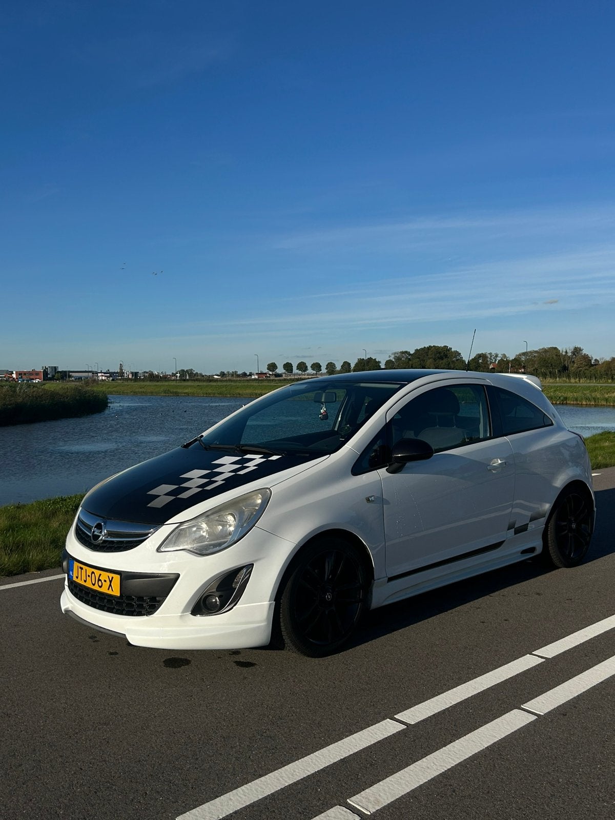Opel Corsa 1.4 Sport | 112 PK | CarPlay | Cruise Control, Voorwielaandrijving, Elektrische ramen, 1398 cc, Wit