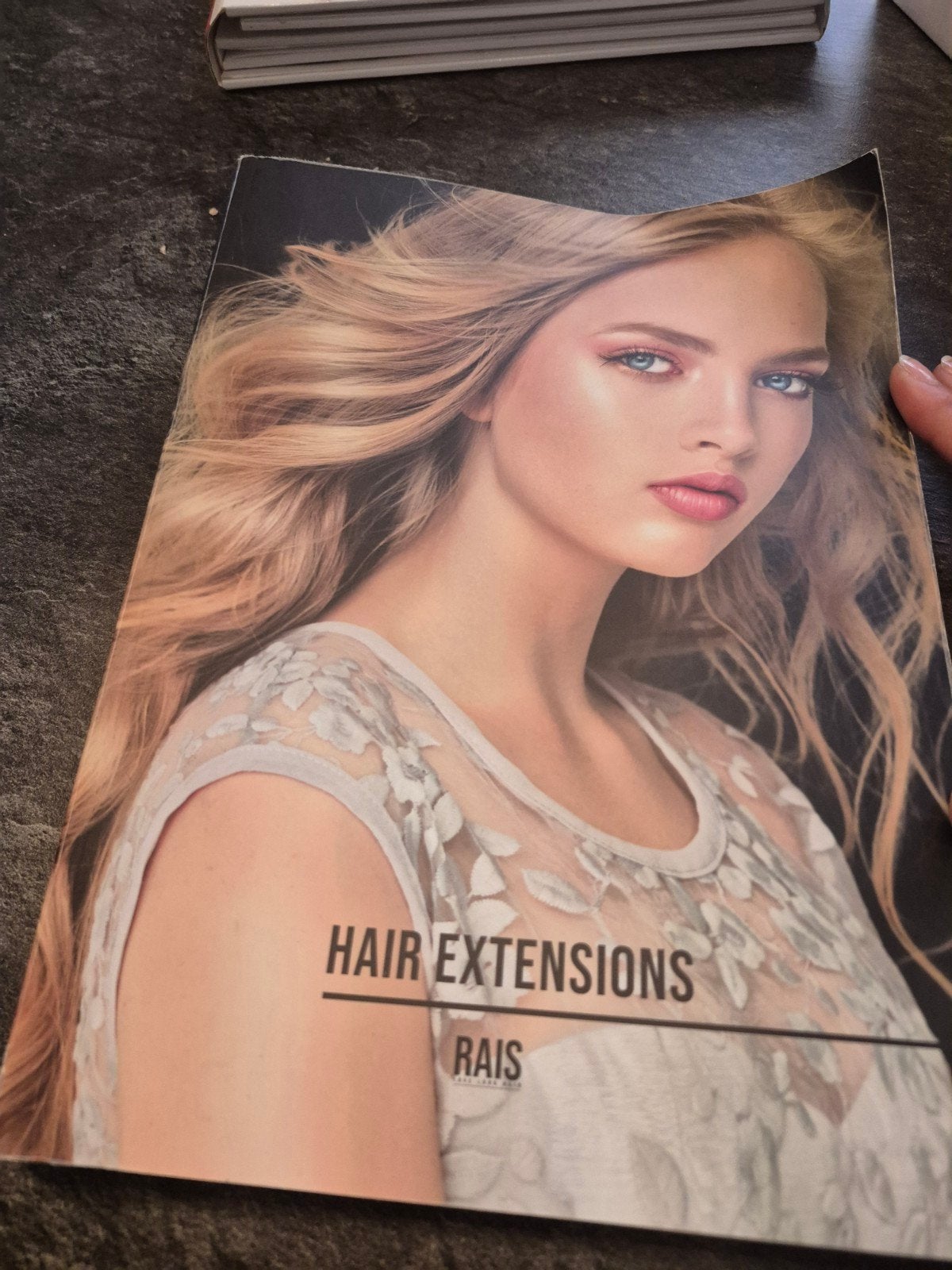 Hair Extension School Boek - Leer Alles over Extensions, Ophalen, Gelezen