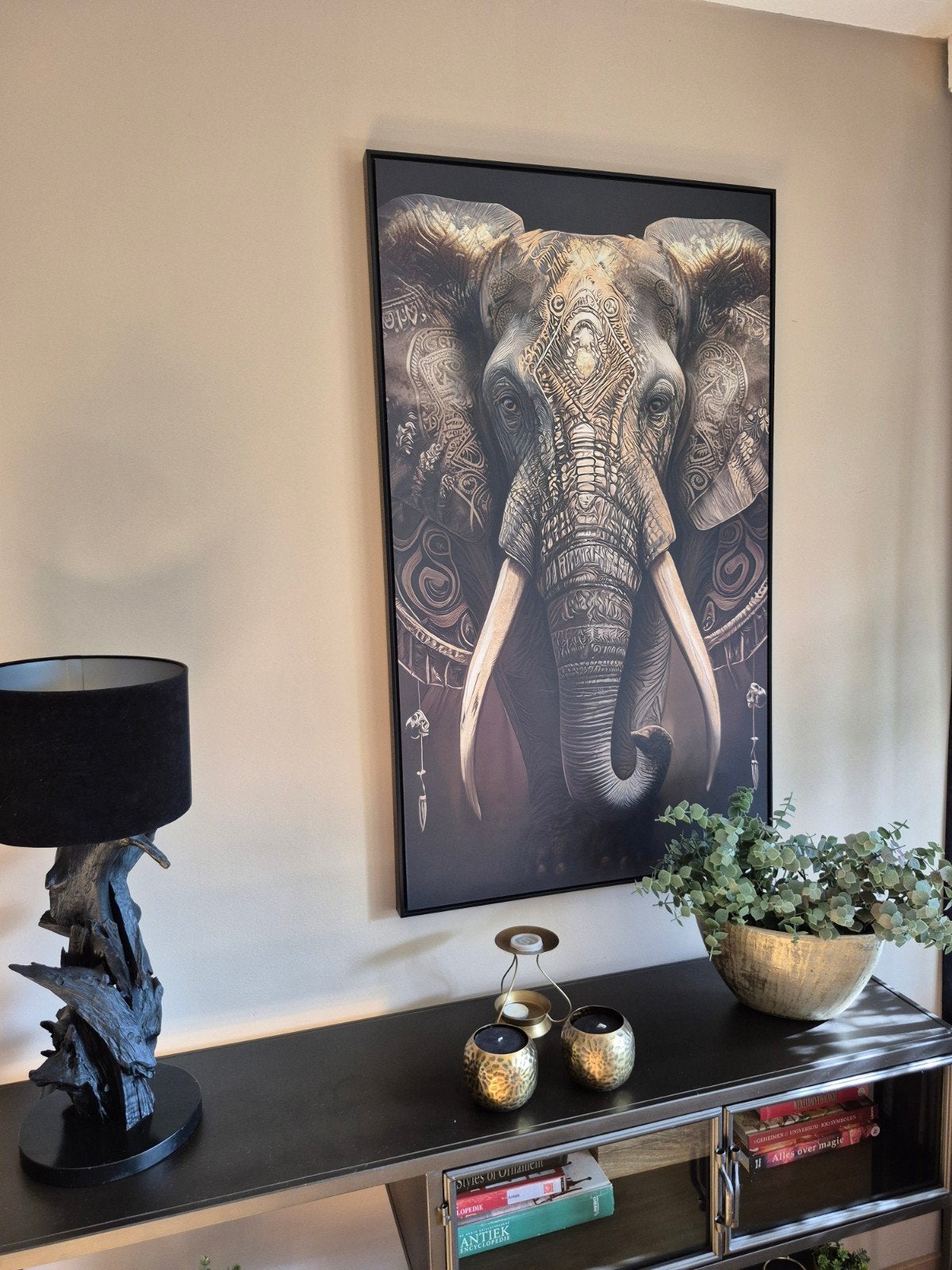 schilderij olifant, Ophalen