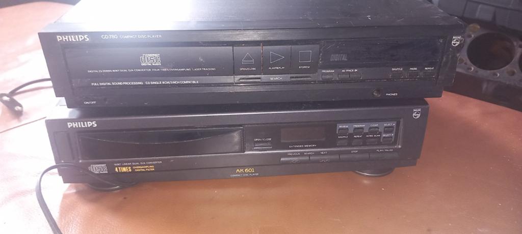 Philips CD-spelers (CD750 en AK601) - Vintage Audio, Ophalen of Verzenden, Gebruikt, Philips