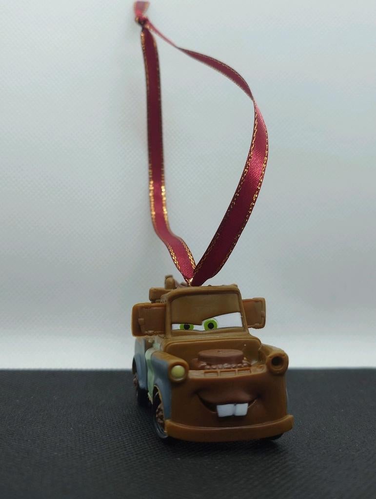 Disney Takel Tow Mater Cars kerst ornament hanger kerstbal, Ophalen of Verzenden, Leeuwenkoning of Jungle Boek, Nieuw, Beeldje of Figuurtje
