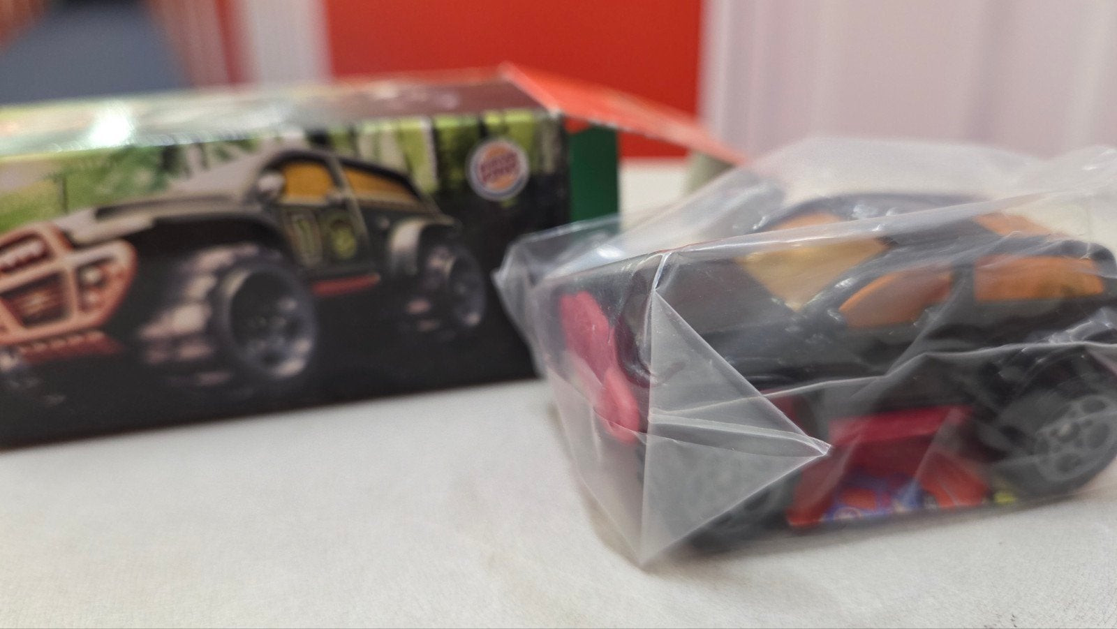 Matchbox BurgerKing - Nieuw in verpakking, Ophalen of Verzenden, Nieuw, Auto