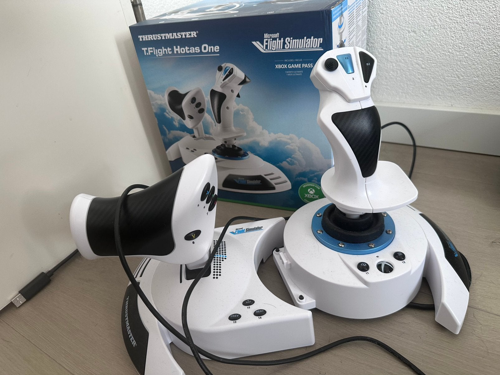 Thrustmaster T Flight Hotas One, Ophalen of Verzenden, Zo goed als nieuw