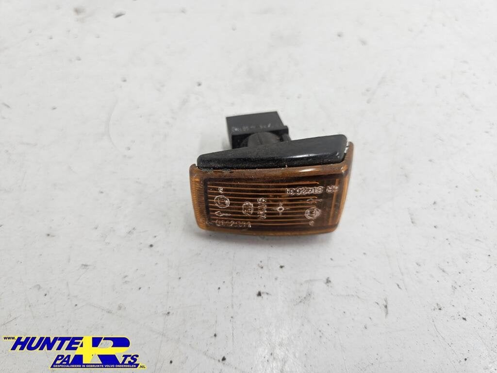 Richtingaanwijzer spatbord Volvo 850 ('91-'96) 9133609, Auto-onderdelen, Verlichting, Gebruikt, Ophalen of Verzenden, Volvo, Volvo