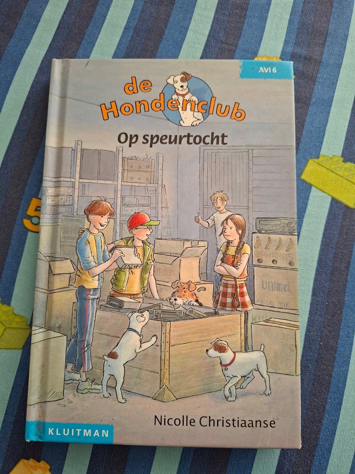 De Hondenclub: Op speurtocht - AVI 6 kinderboek, Ophalen of Verzenden, Zo goed als nieuw, Nicolle Christiaanse, Fictie algemeen