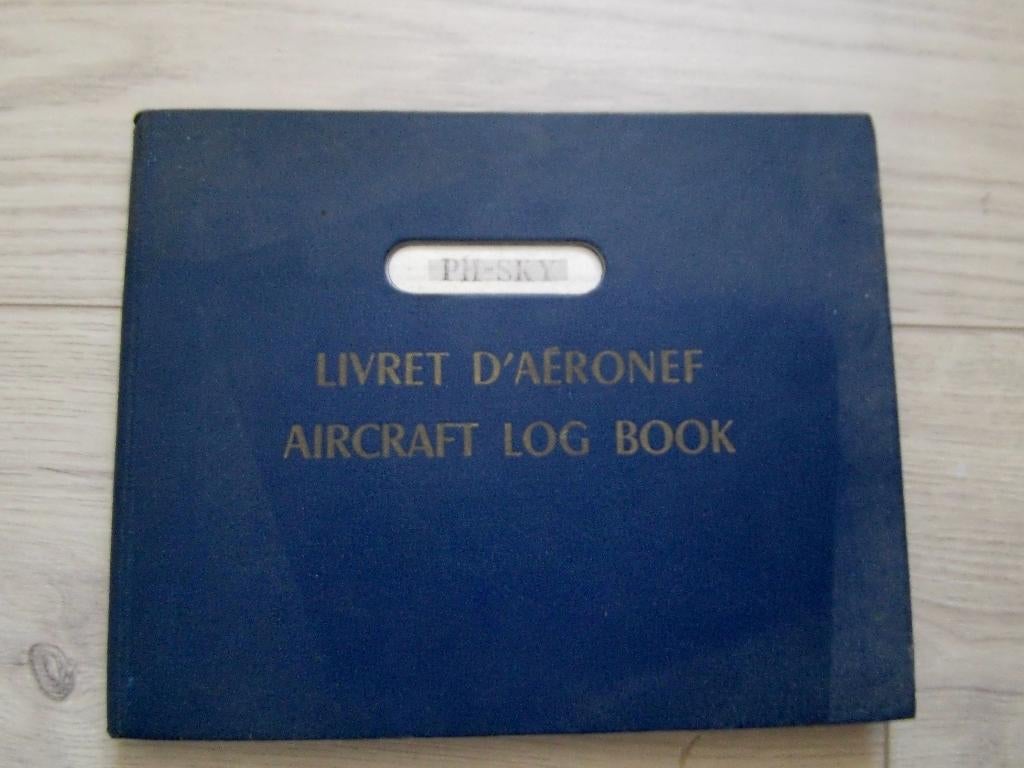 Aircraft Logboek PH-SKY Cessna F.172F Skylight Hilversum, Verzenden, Gebruikt, Boek of Tijdschrift