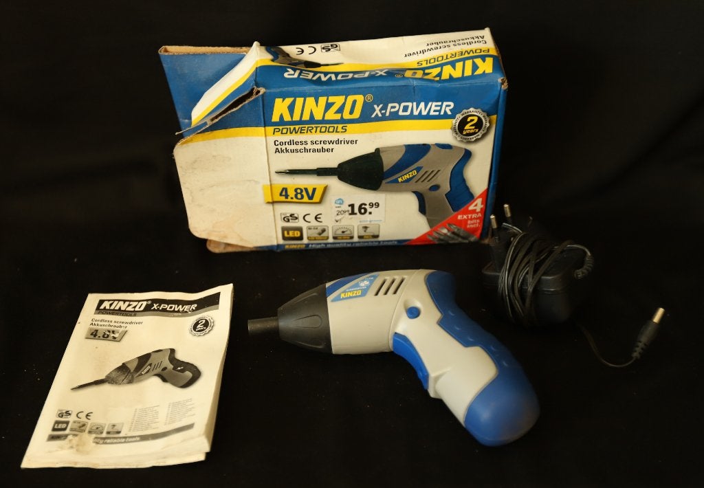 Kinzo accu schroevendraaier., Doe-het-zelf en Verbouw, Gereedschap | Boormachines, Ophalen of Verzenden, Gebruikt, Minder dan 400 watt
